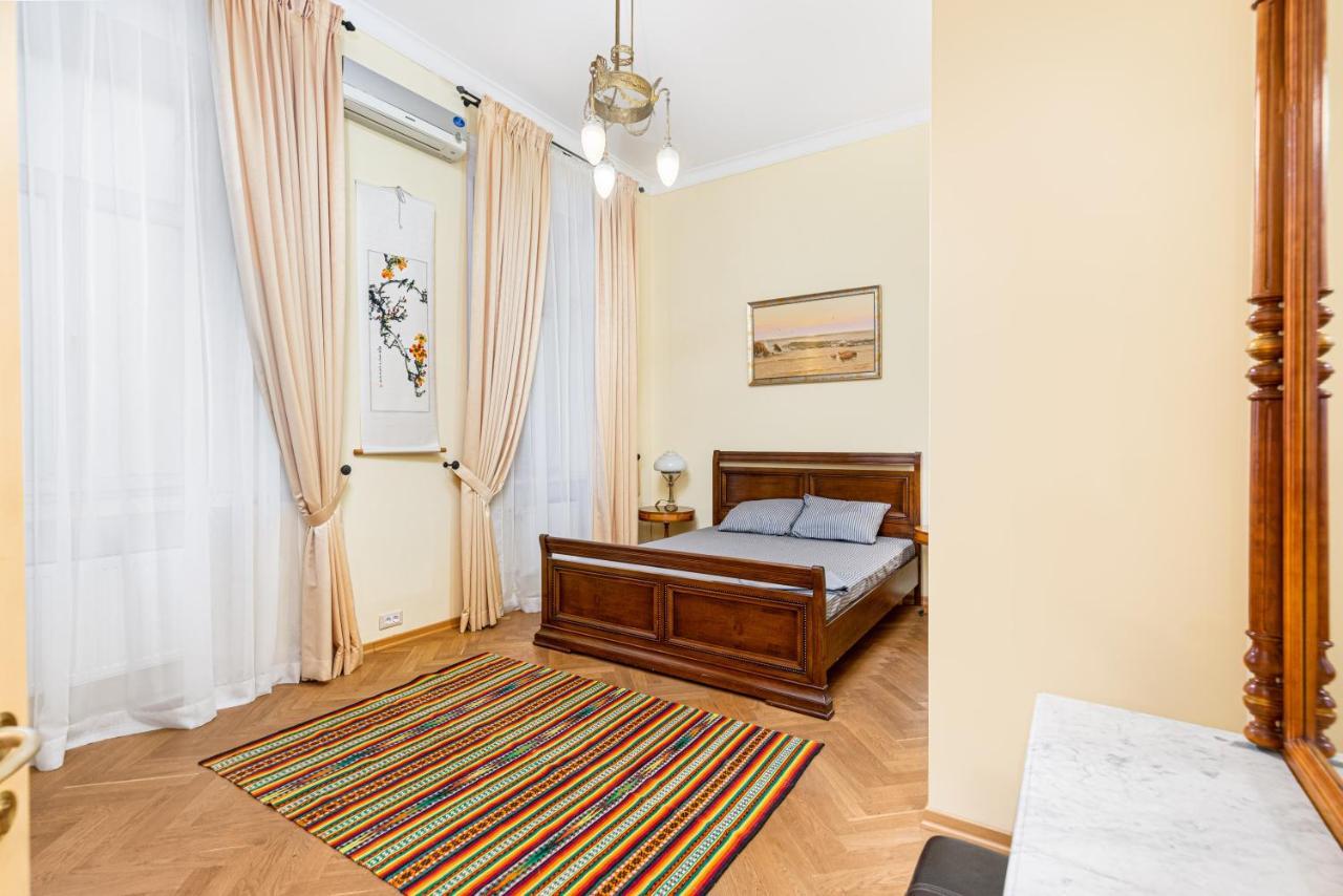 Grecheskaya Street Art Apartment Одесса Экстерьер фото