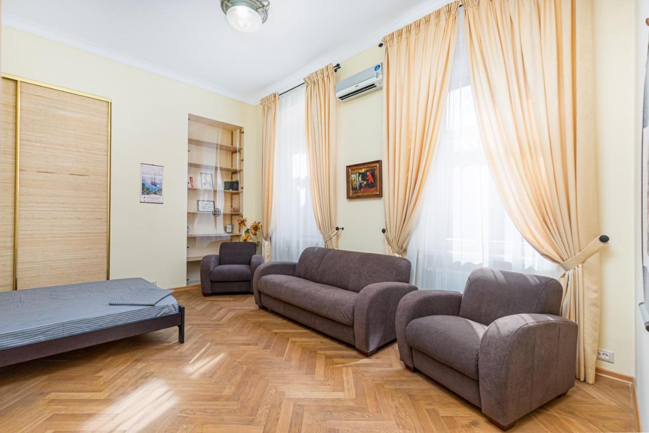 Grecheskaya Street Art Apartment Одесса Экстерьер фото